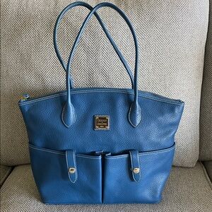 Dooney & Bourke Crescent Tote
